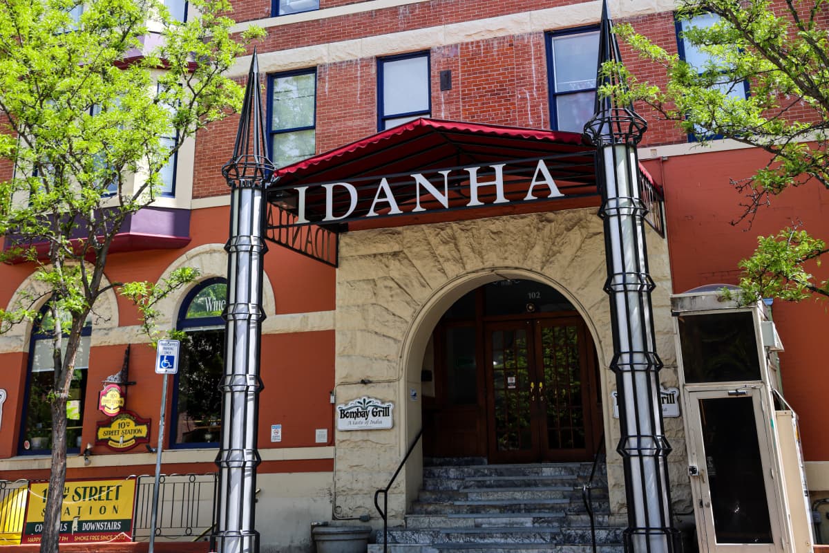 Idanha Hotel